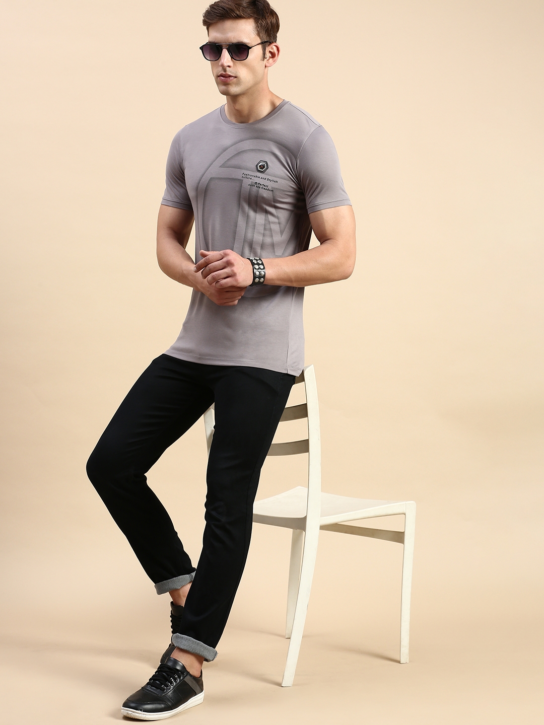 Showoff | SHOWOFF Men's Round Neck Short Sleeves Typography Grey Slim Fit T-Shirt 4