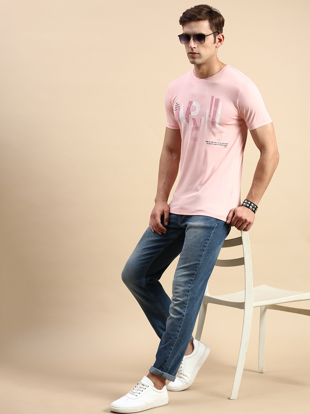 Showoff | SHOWOFF Men's Round Neck Short Sleeves Typography Pink Slim Fit T-Shirt 4