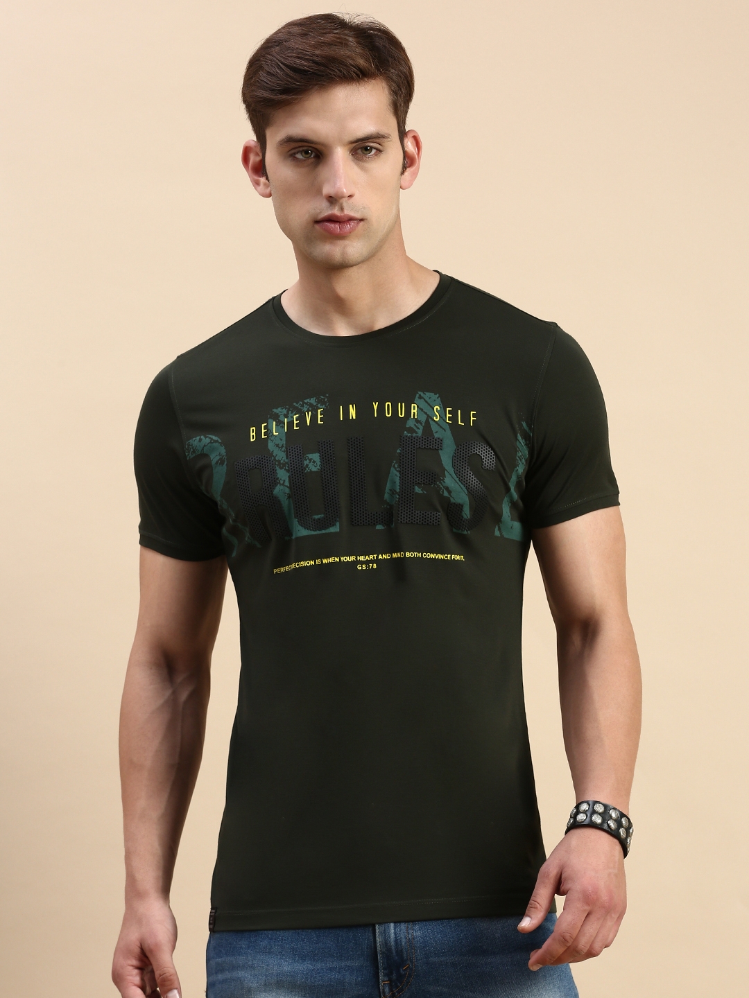 Showoff | SHOWOFF Men's Round Neck Short Sleeves Typography Olive Slim Fit T-Shirt 1