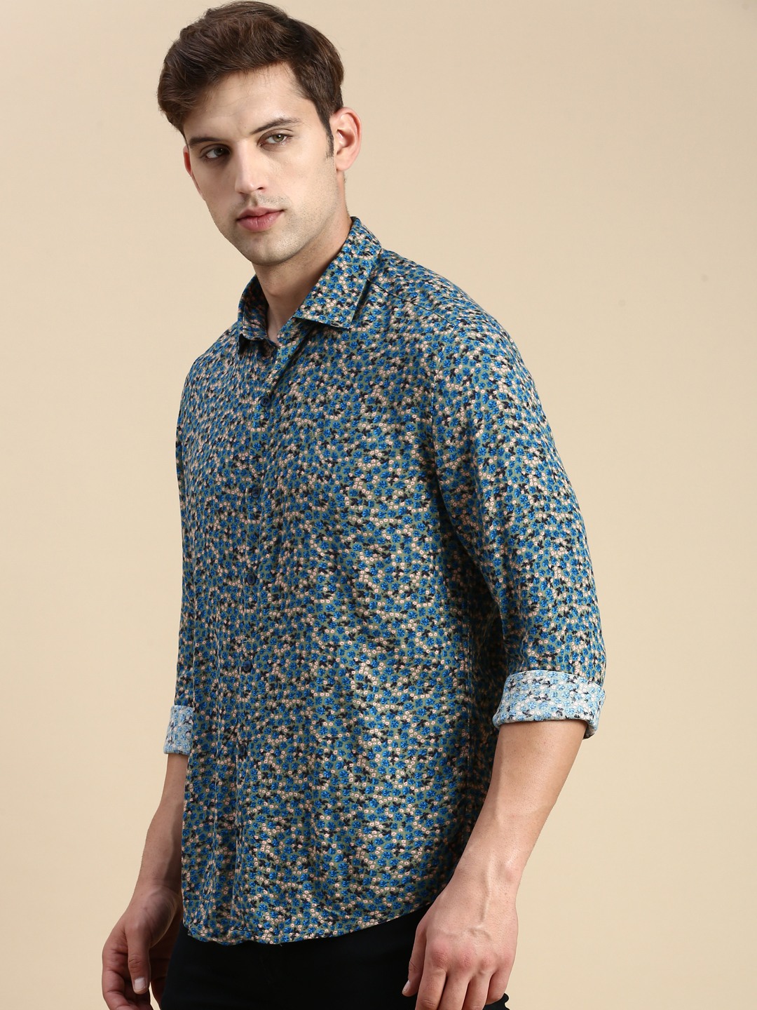 SHOWOFF Men's Spread Collar Multi Slim Fit Printed Shirt