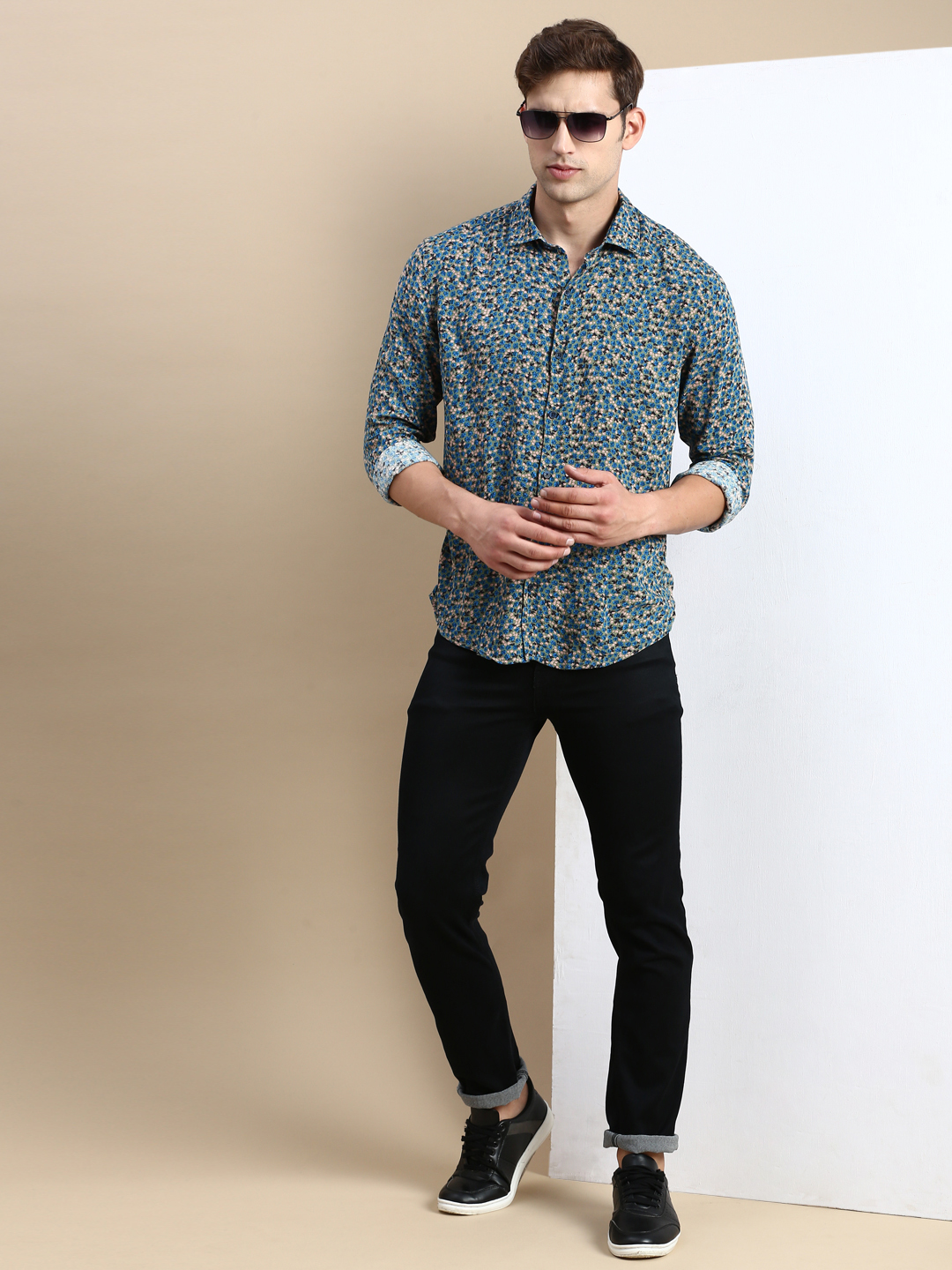 SHOWOFF Men's Spread Collar Multi Slim Fit Printed Shirt