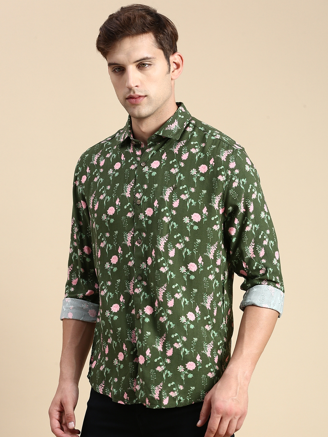 Showoff | SHOWOFF Men's Spread Collar Olive Slim Fit Printed Shirt 2