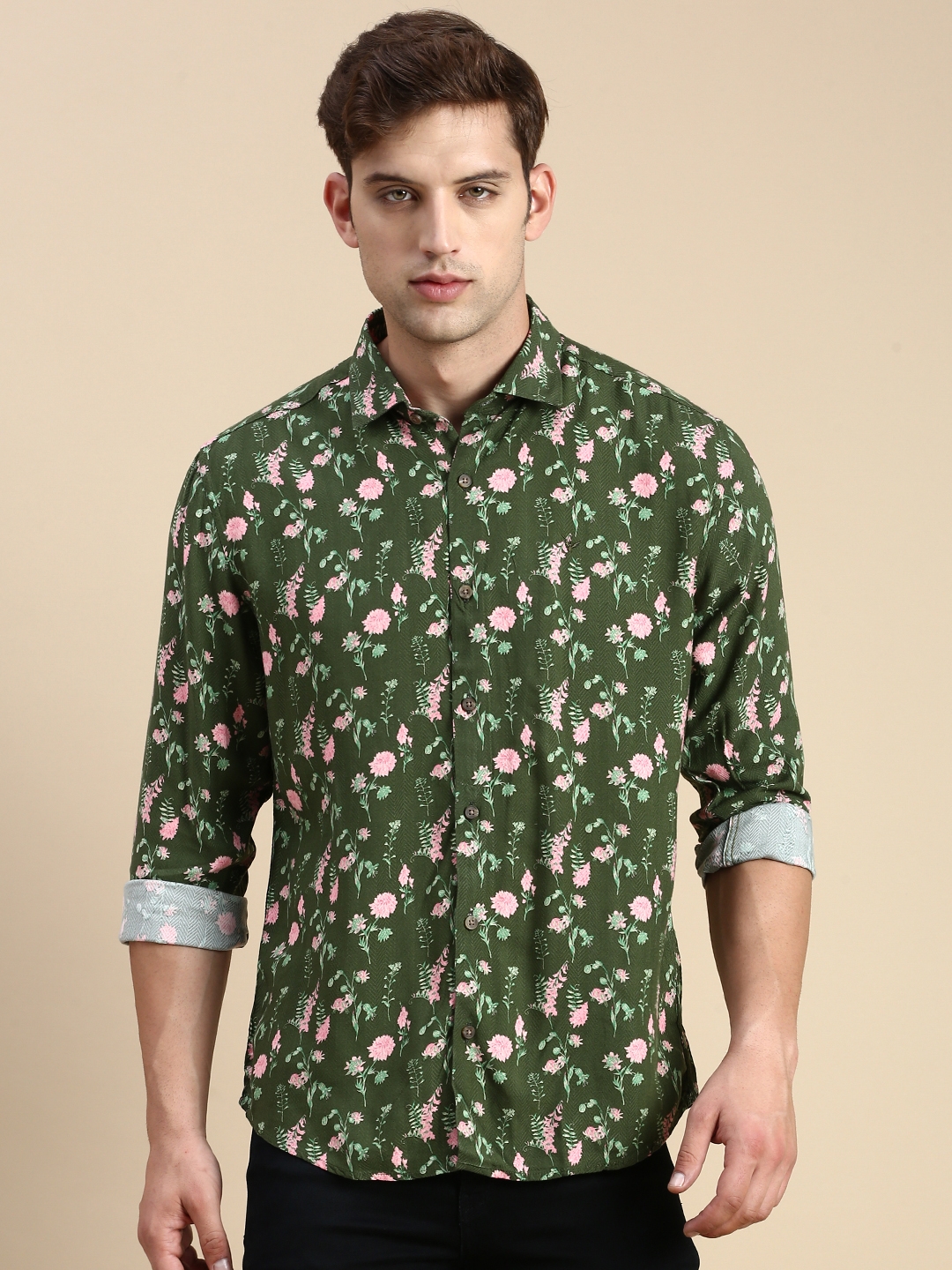 Showoff | SHOWOFF Men's Spread Collar Olive Slim Fit Printed Shirt 1