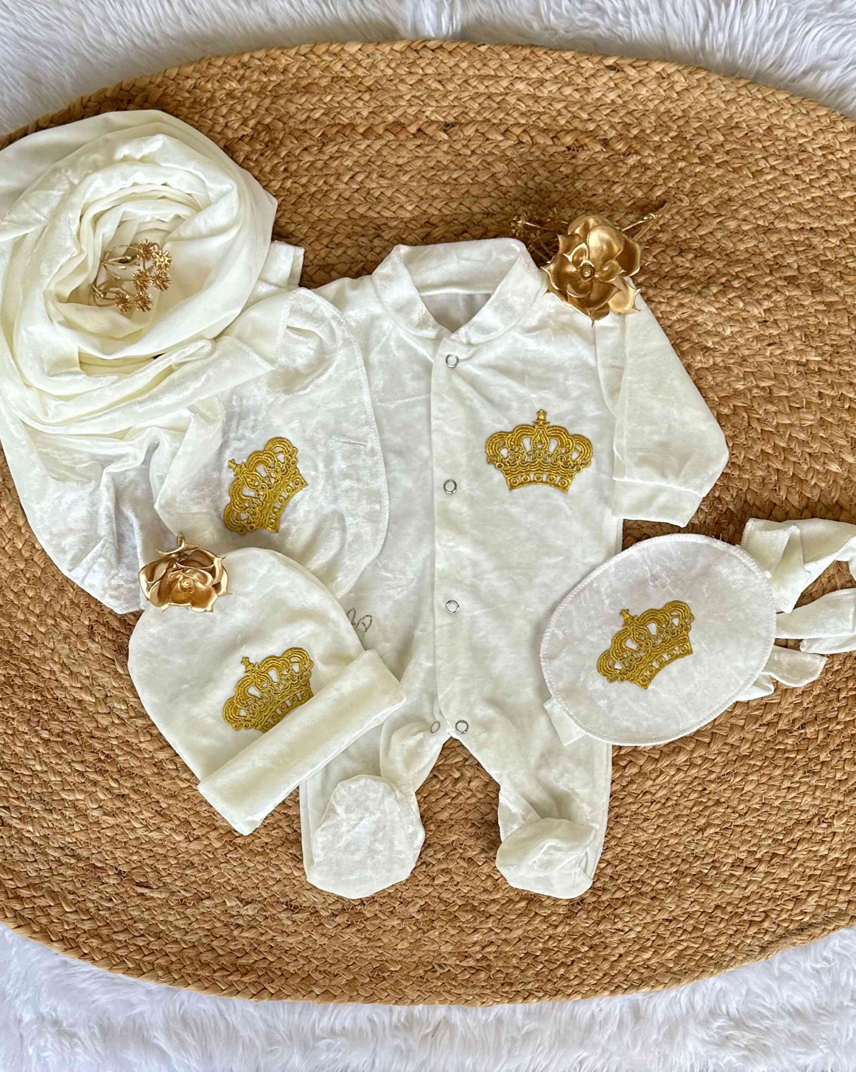 FROSSED KISSED WHITE ROMPER SET