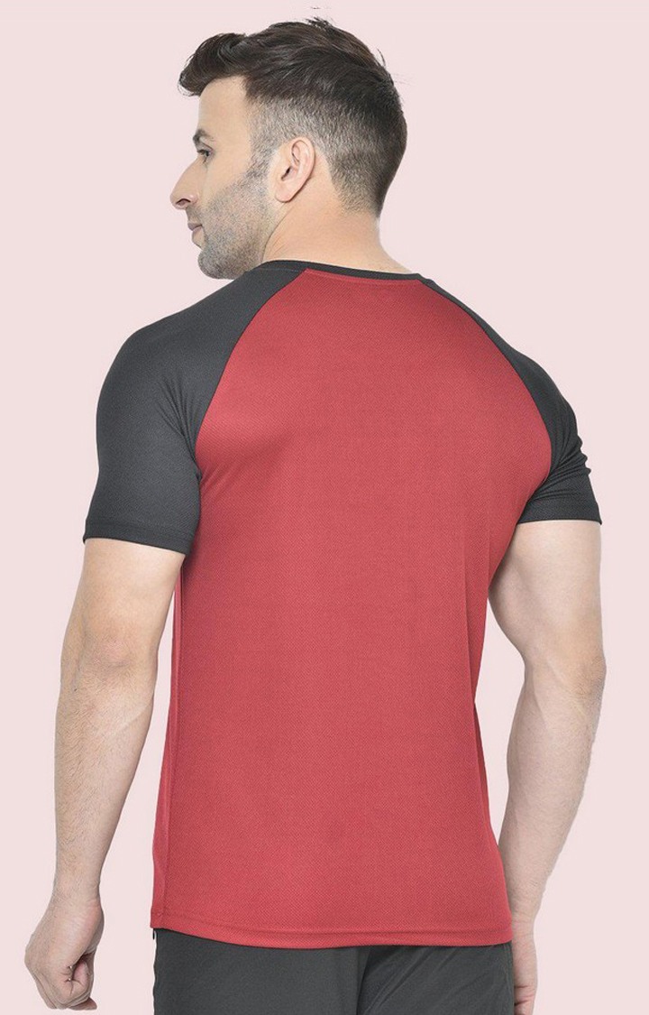 Men's Red Solid Polyester Activewear T-Shirt