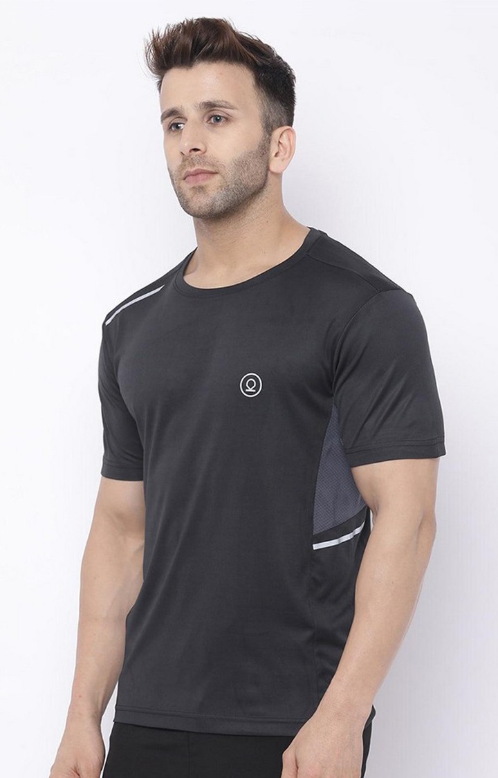 Men's Black Solid Polyester Activewear T-Shirt