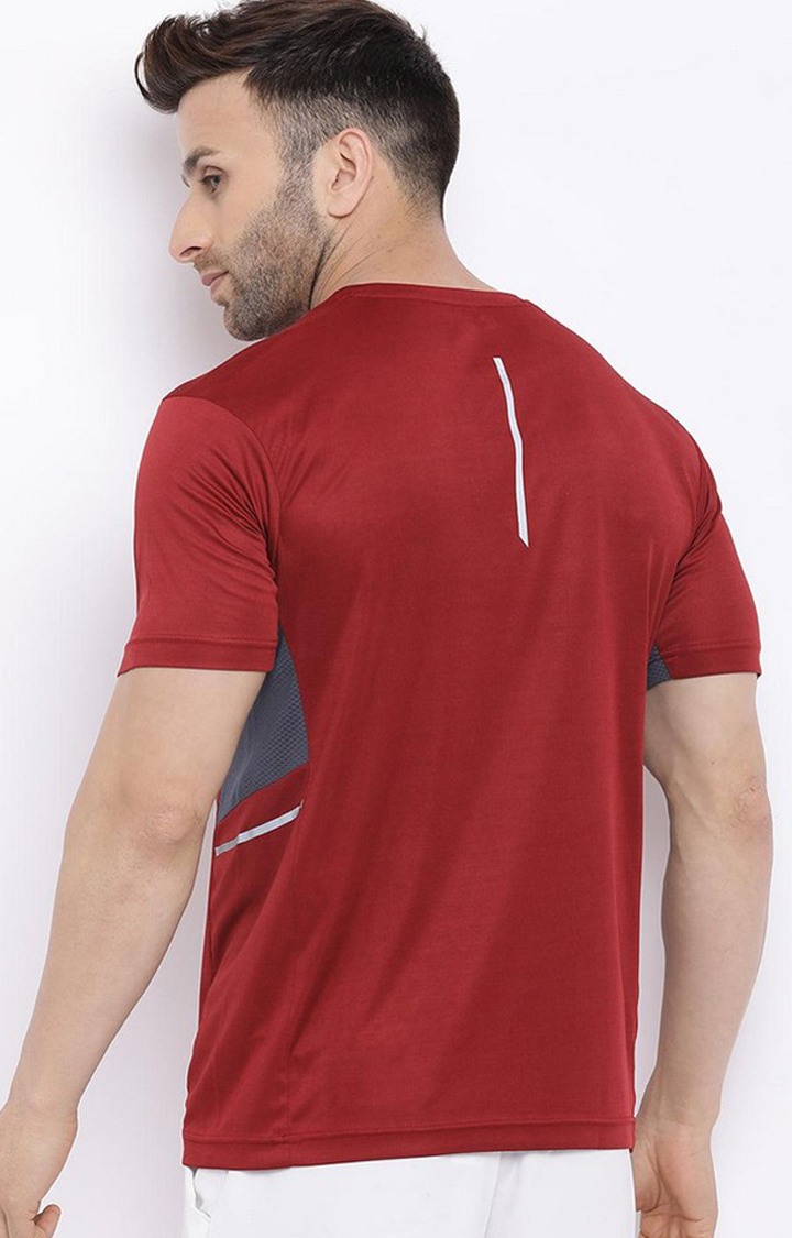 Men's Red Solid Polyester Activewear T-Shirt