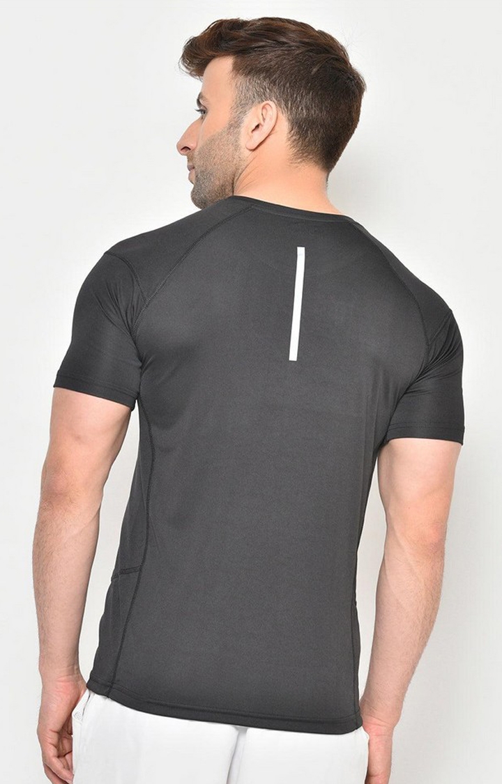 Men's Black Solid Polyester Activewear T-Shirt