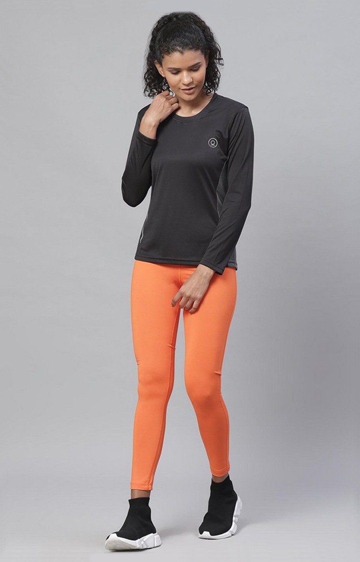 Women's Black Solid Polyester Activewear T-Shirt