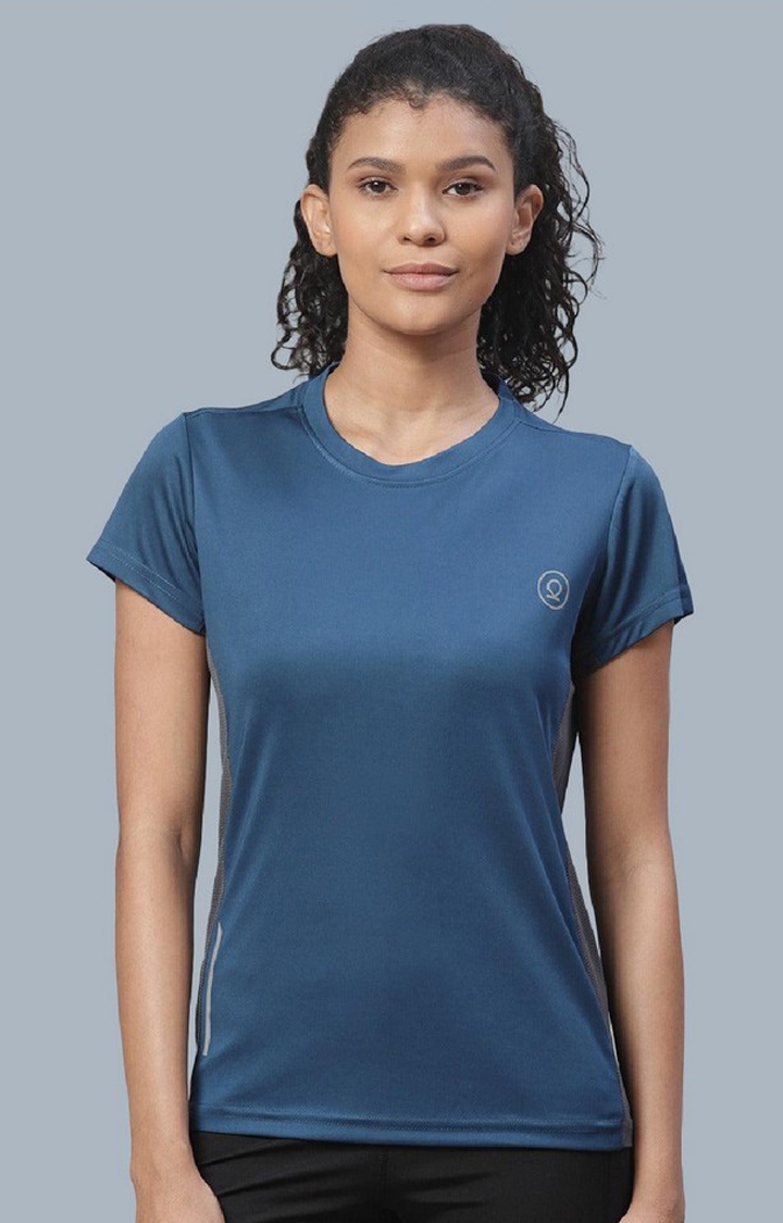 Women's Blue Solid Polyester Activewear T-Shirt