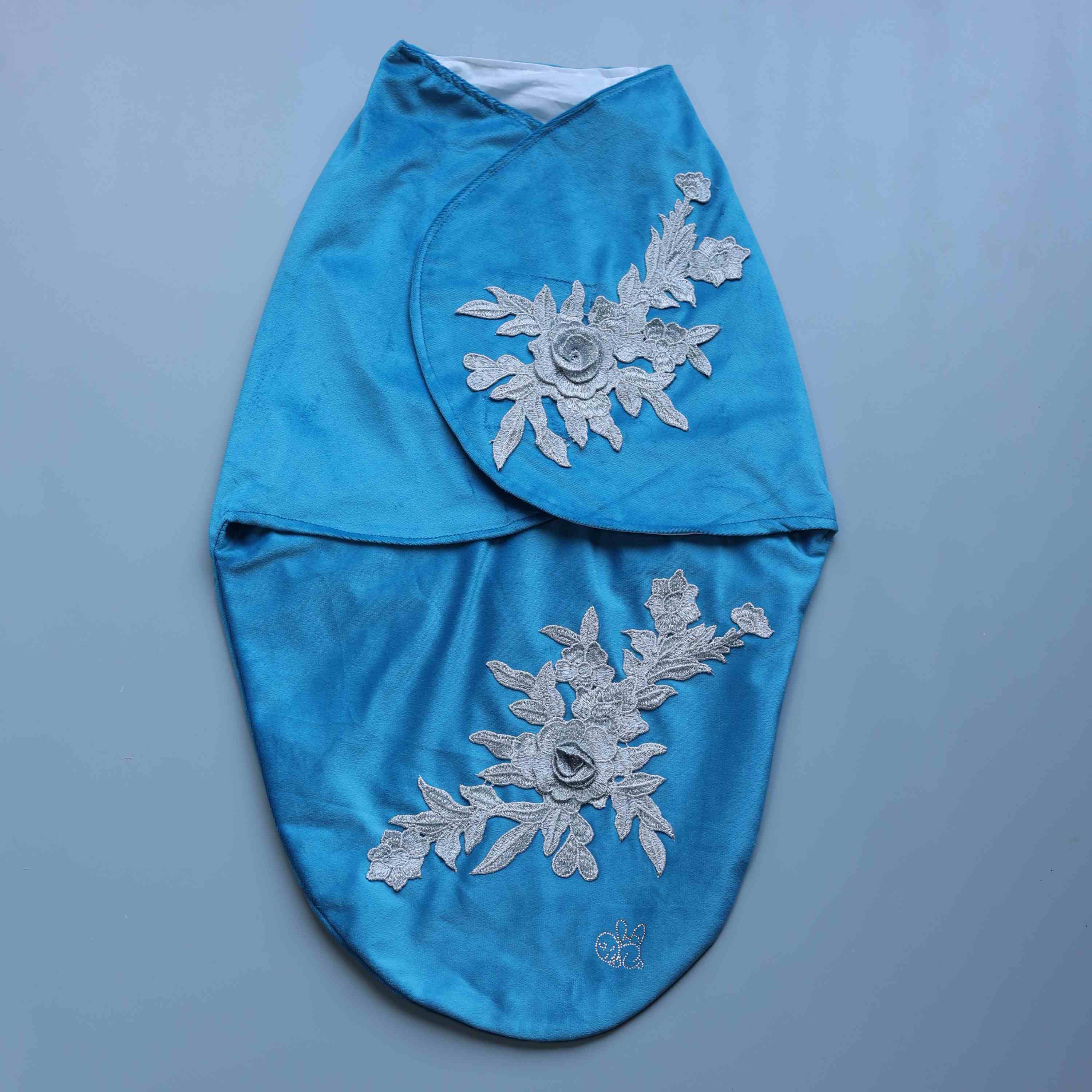 Azure Bloom Velour Swaddle Set