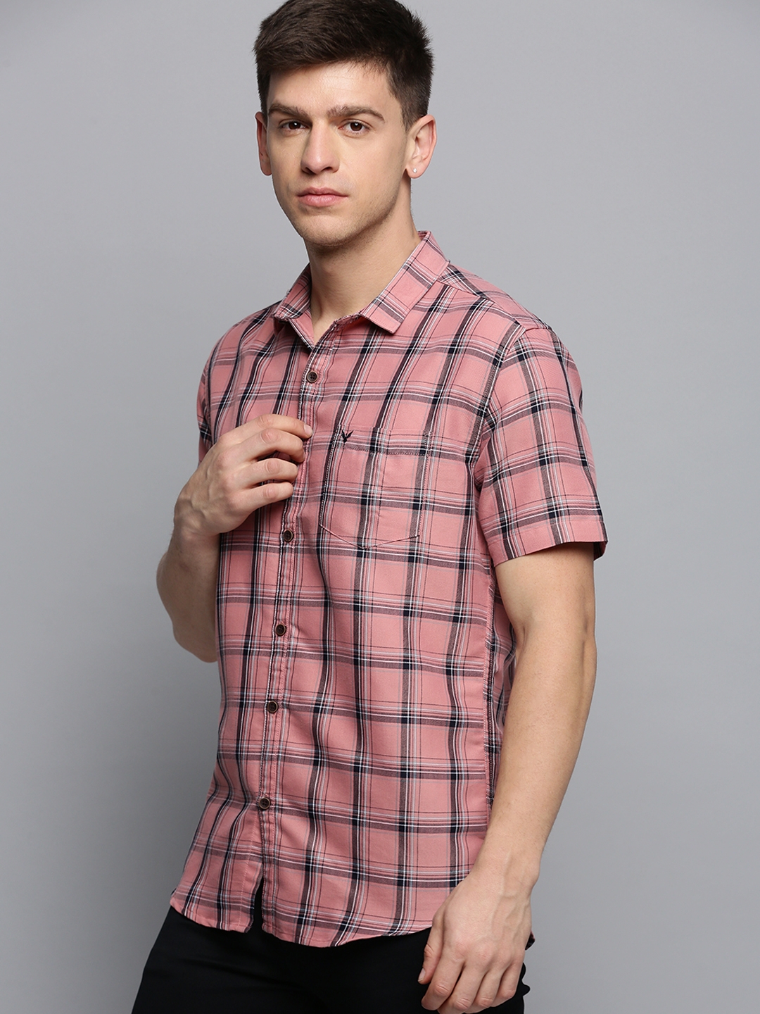 Showoff | SHOWOFF Men's Spread Collar Checked Pink Classic Shirt 2