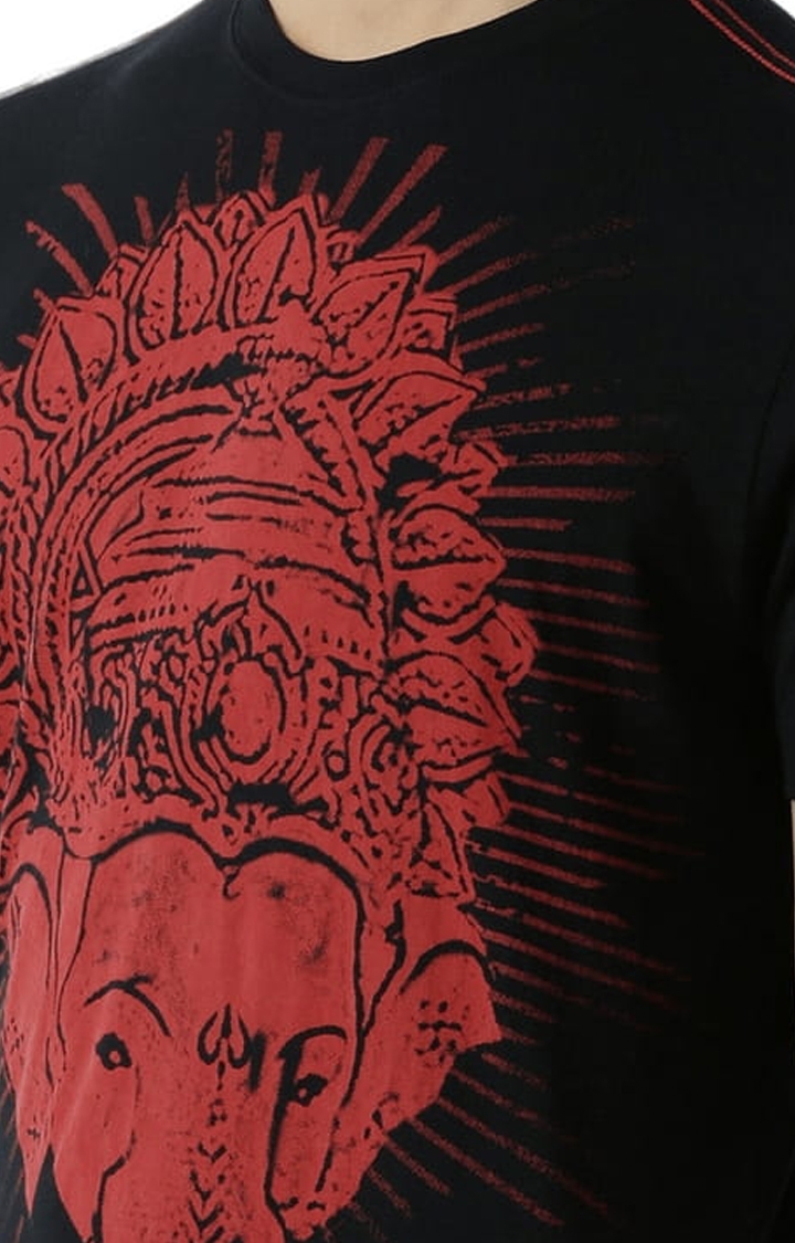 Men's Black Graphics Regular T-Shirt