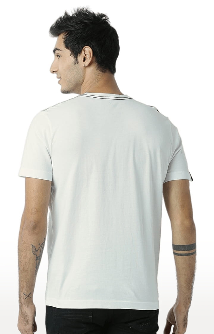 HUETRAP | Men's Off White and Black Cotton Printed Regular T-Shirt 2