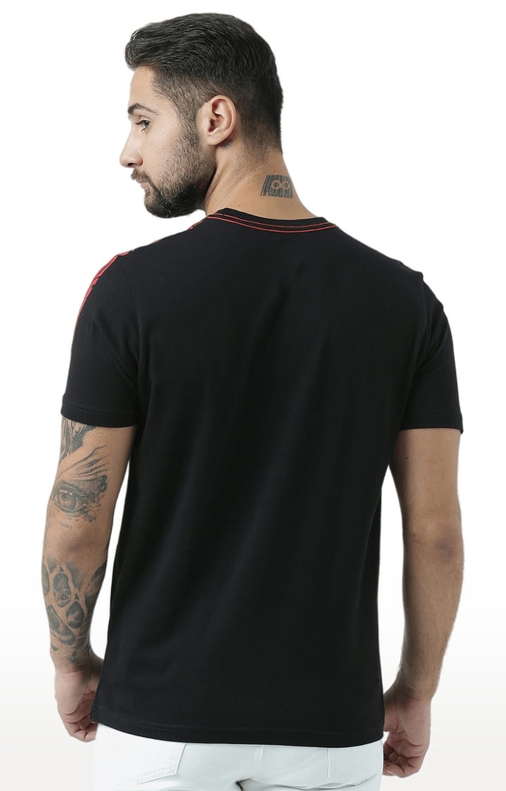 Men's Black & Red Printed Regular T-Shirt