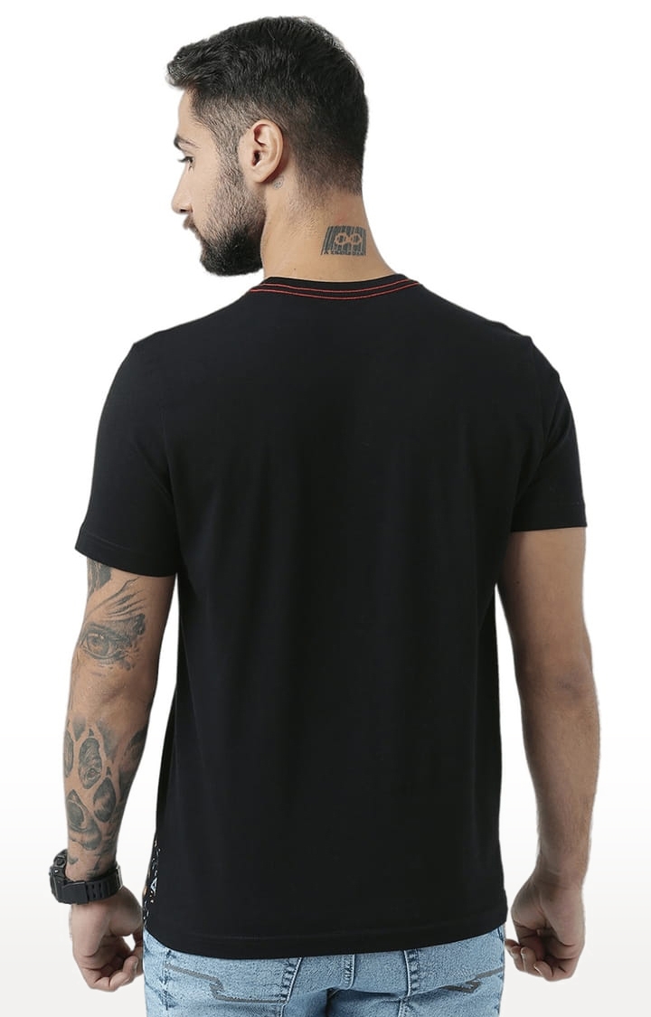 HUETRAP | Men's Black Cotton Graphic Printed Regular T-Shirt 4