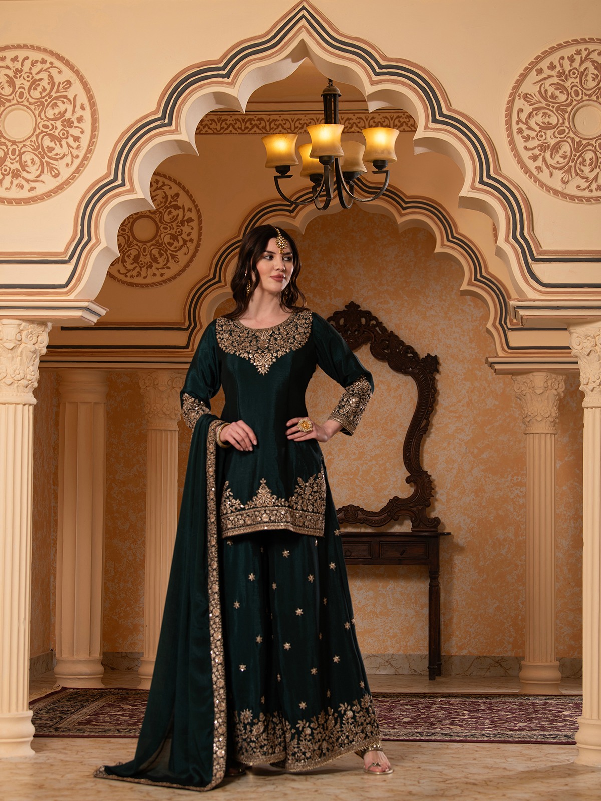 ALBION FANCY LADIES ETHNIC GREEN KURTI SET