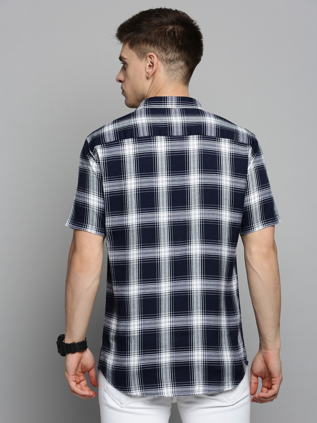 Men's Blue Spread Collar Checked Slim Fit Casual Shirt