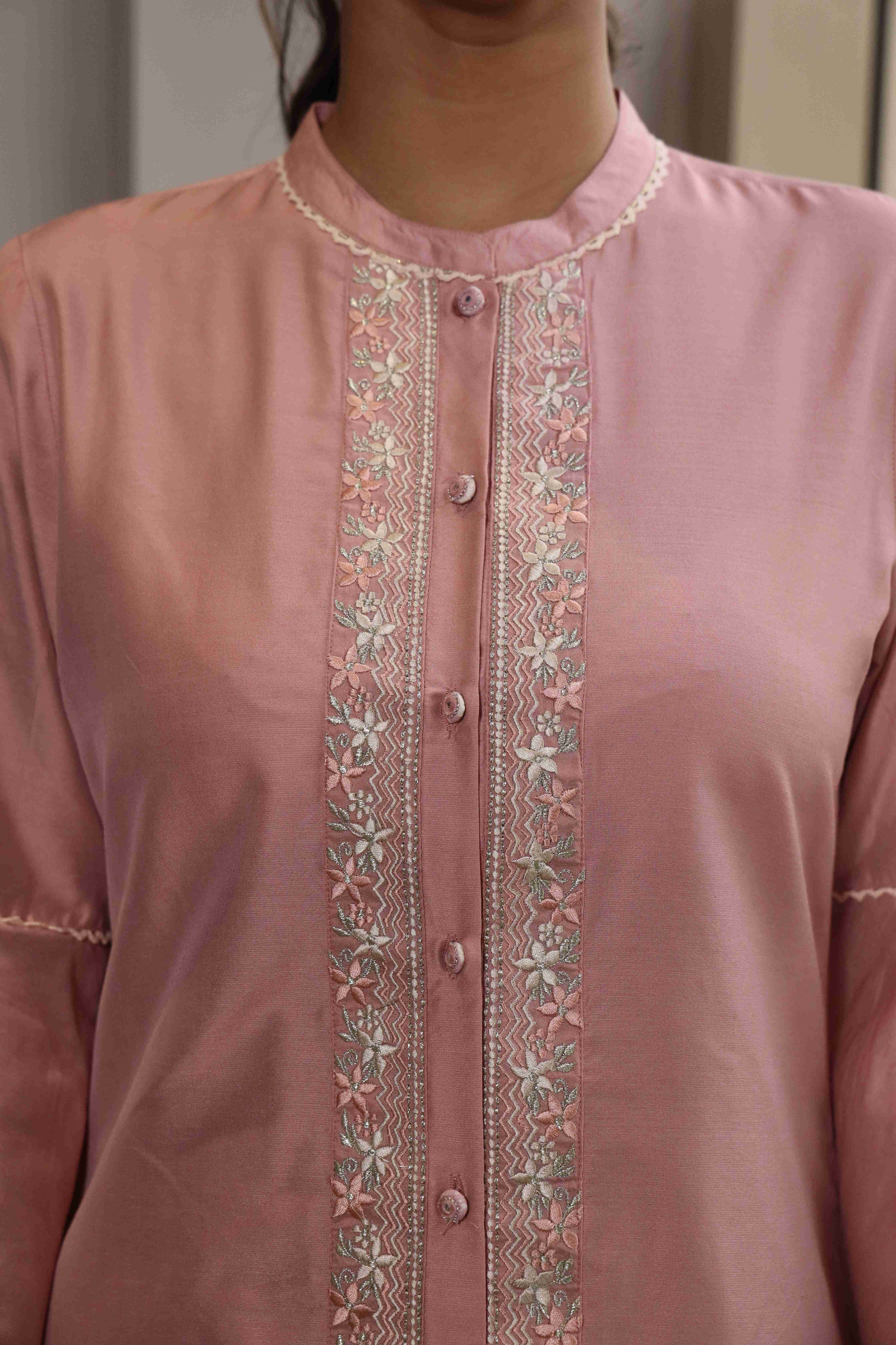 EMBROIDERED PEACH CO-ORD SET