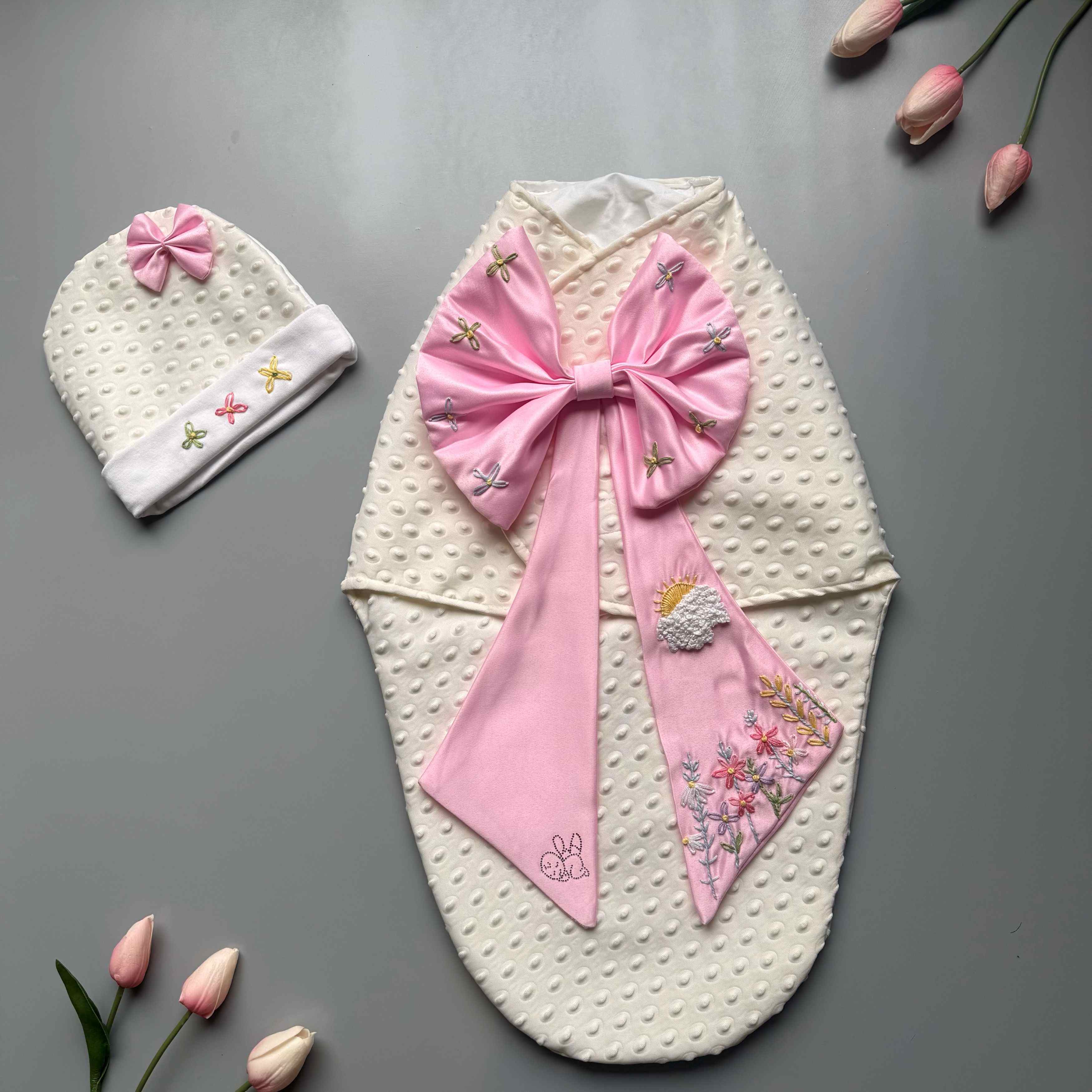 Cloud Blossom Swaddle Set