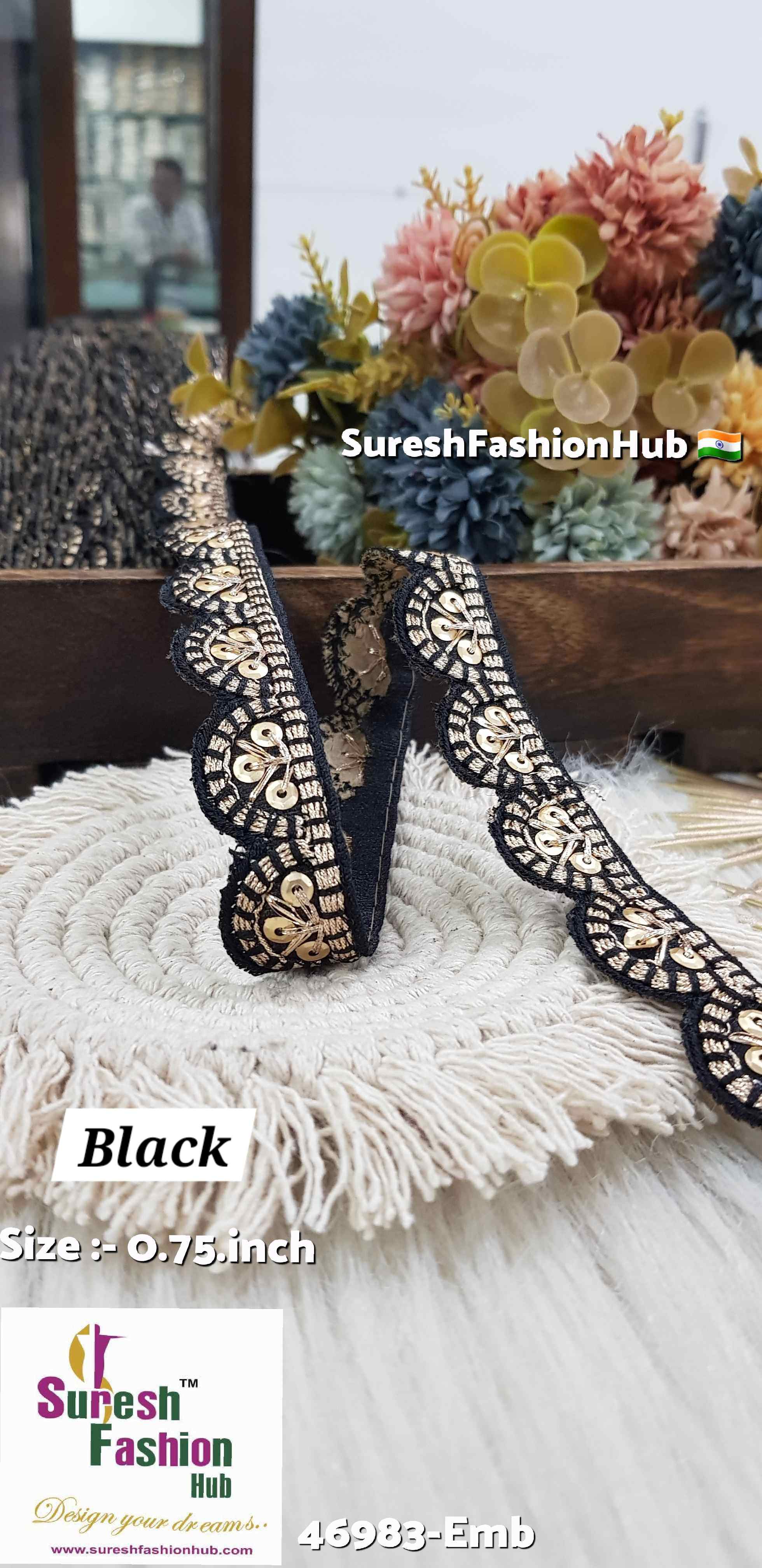 "Machine-Made Scalloped Lace - Elegant Border for Sarees"