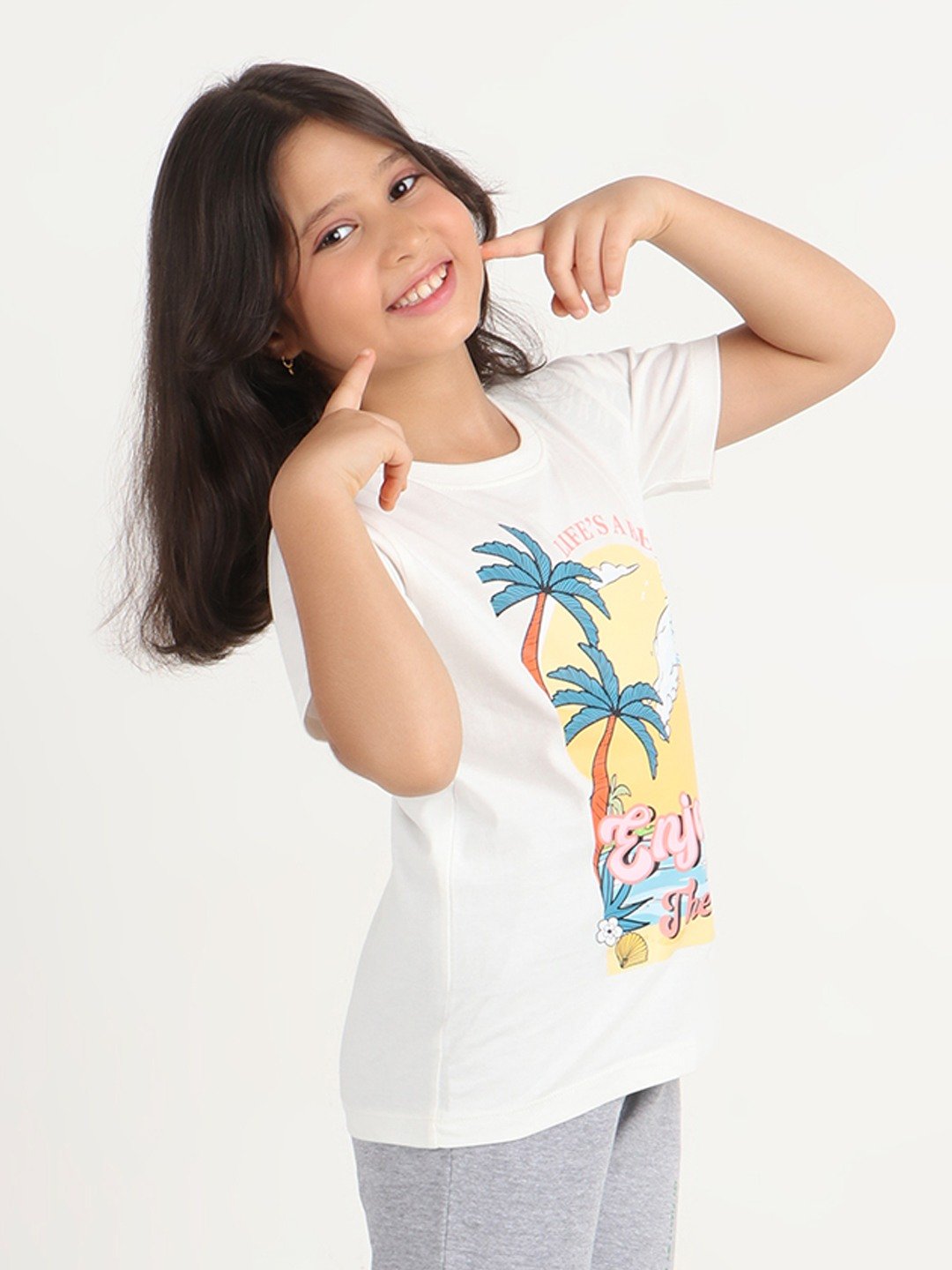 Girls 1 piece chest printed T-shirt- off White