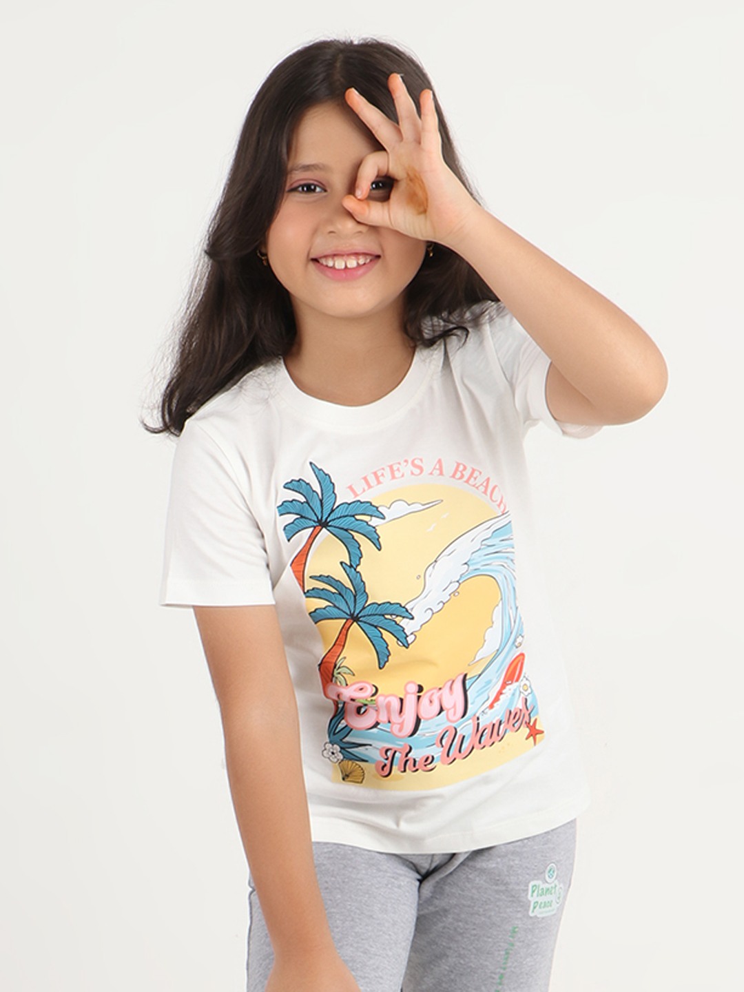 Girls 1 piece chest printed T-shirt- off White