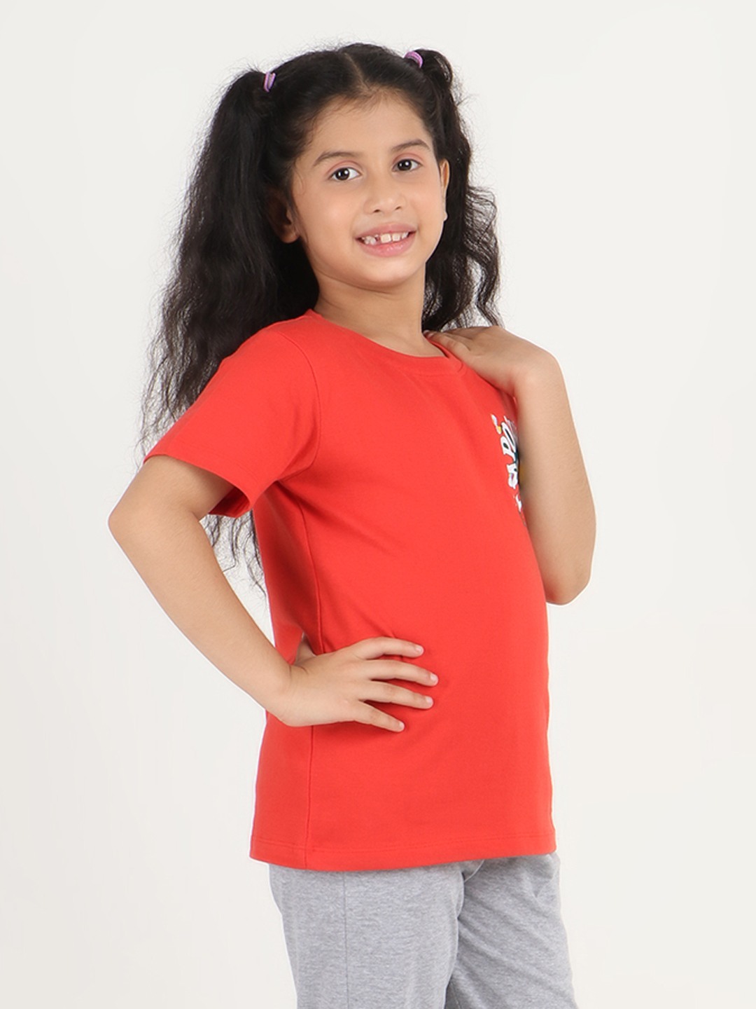 Girls 1 piece chest printed T-shirt- Red