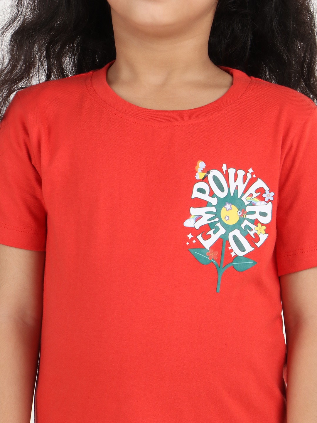 Girls 1 piece chest printed T-shirt- Red