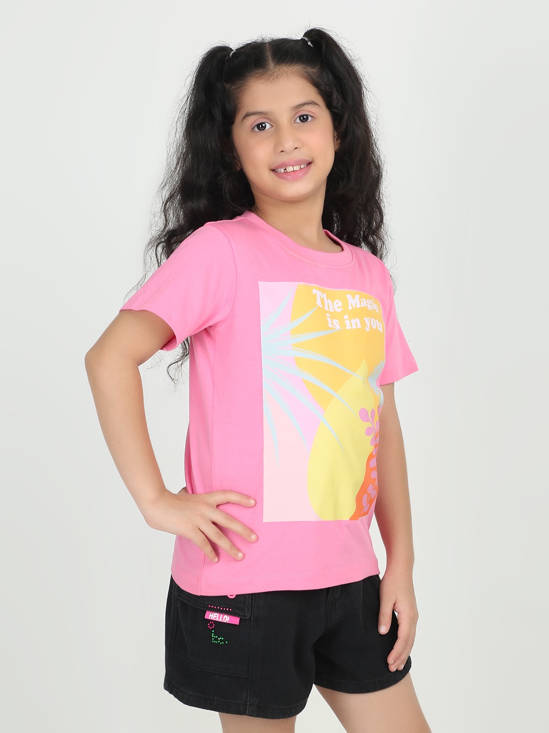 Girls 1 piece chest printed T-shirt- Pink