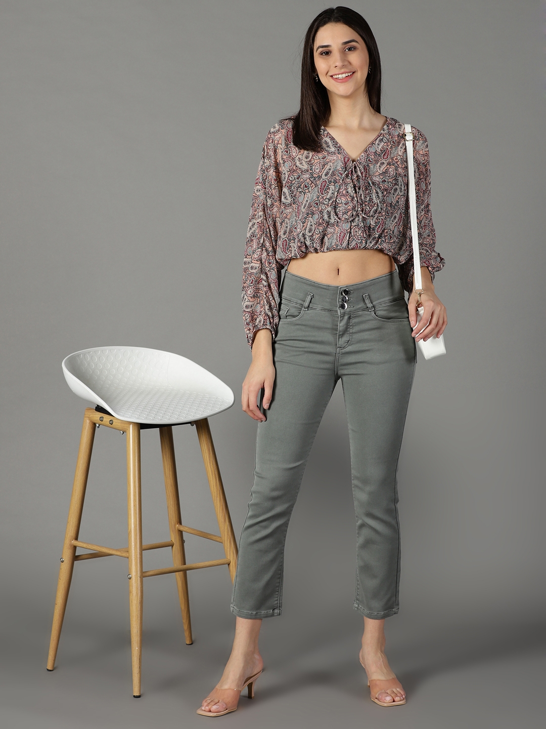 Showoff | SHOWOFF Women Grey Solid  Regular Fit Jeans 4