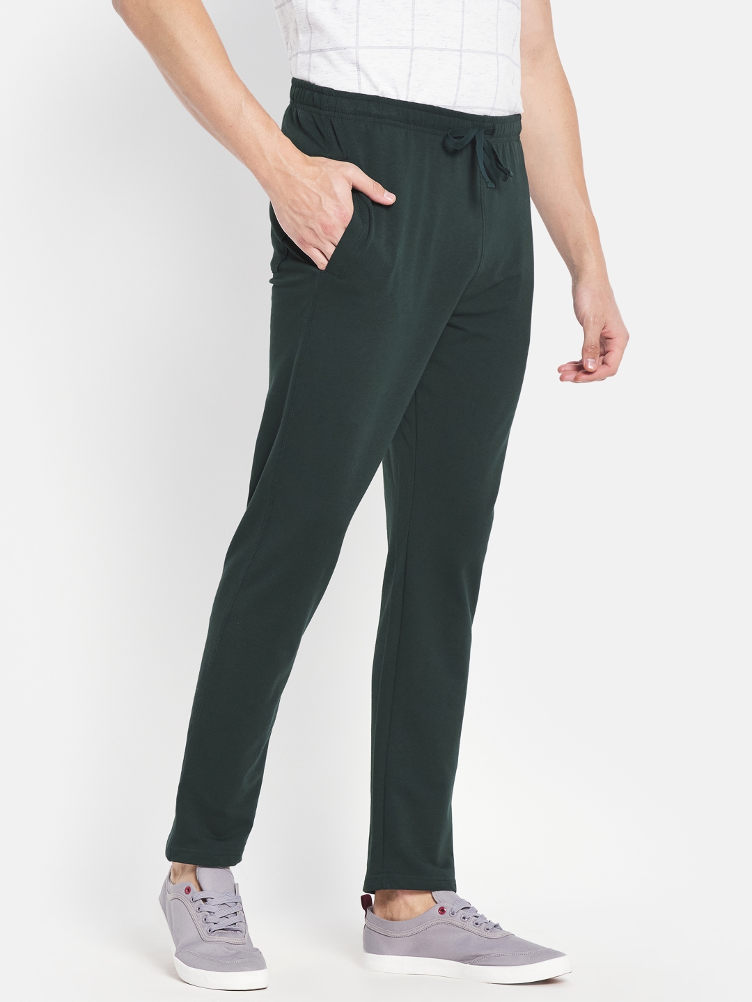 Buy Olive Track Pants for Men by MOUNTAIN COLOURS Online | Ajio.com