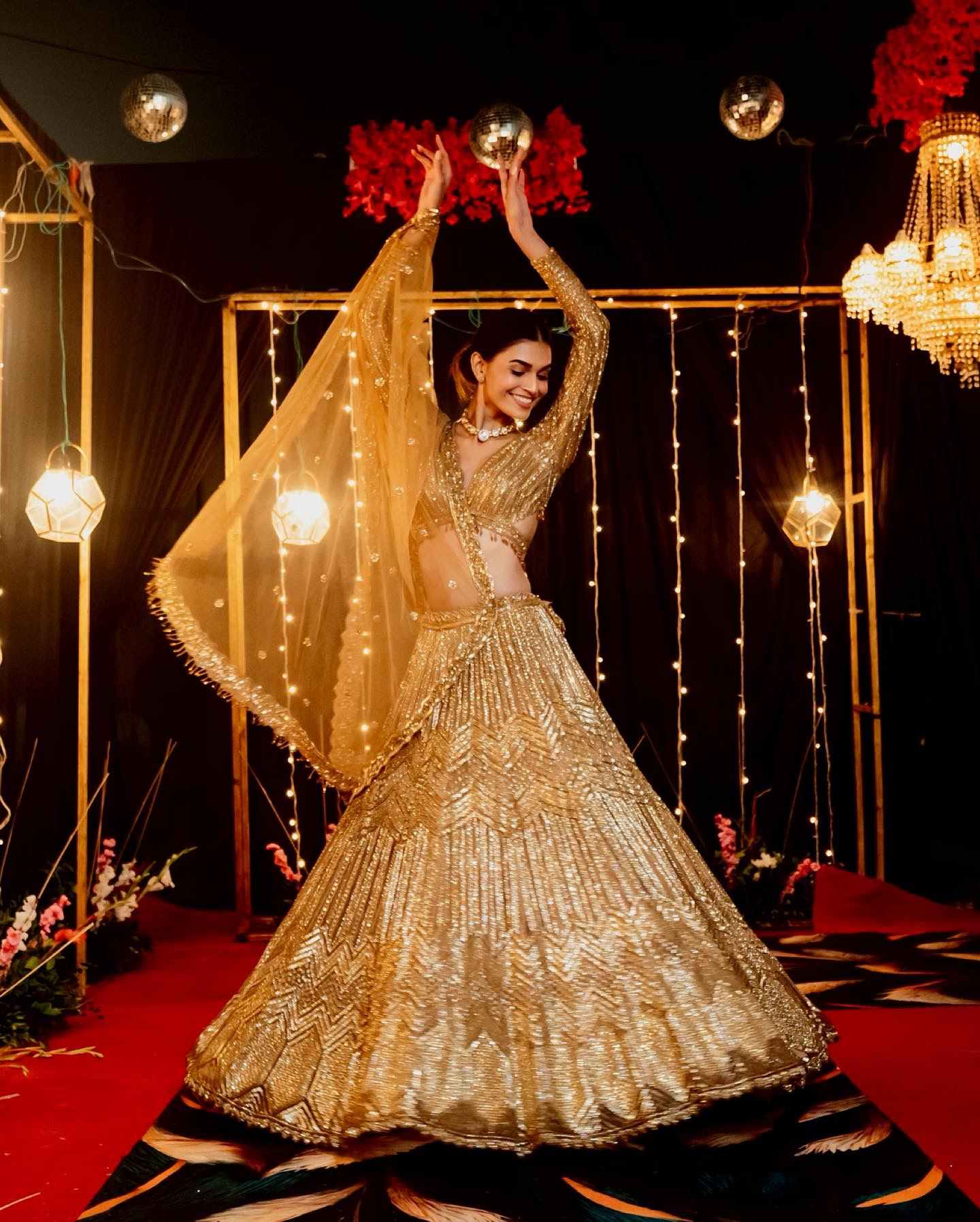 Icarus Gold Lehenga