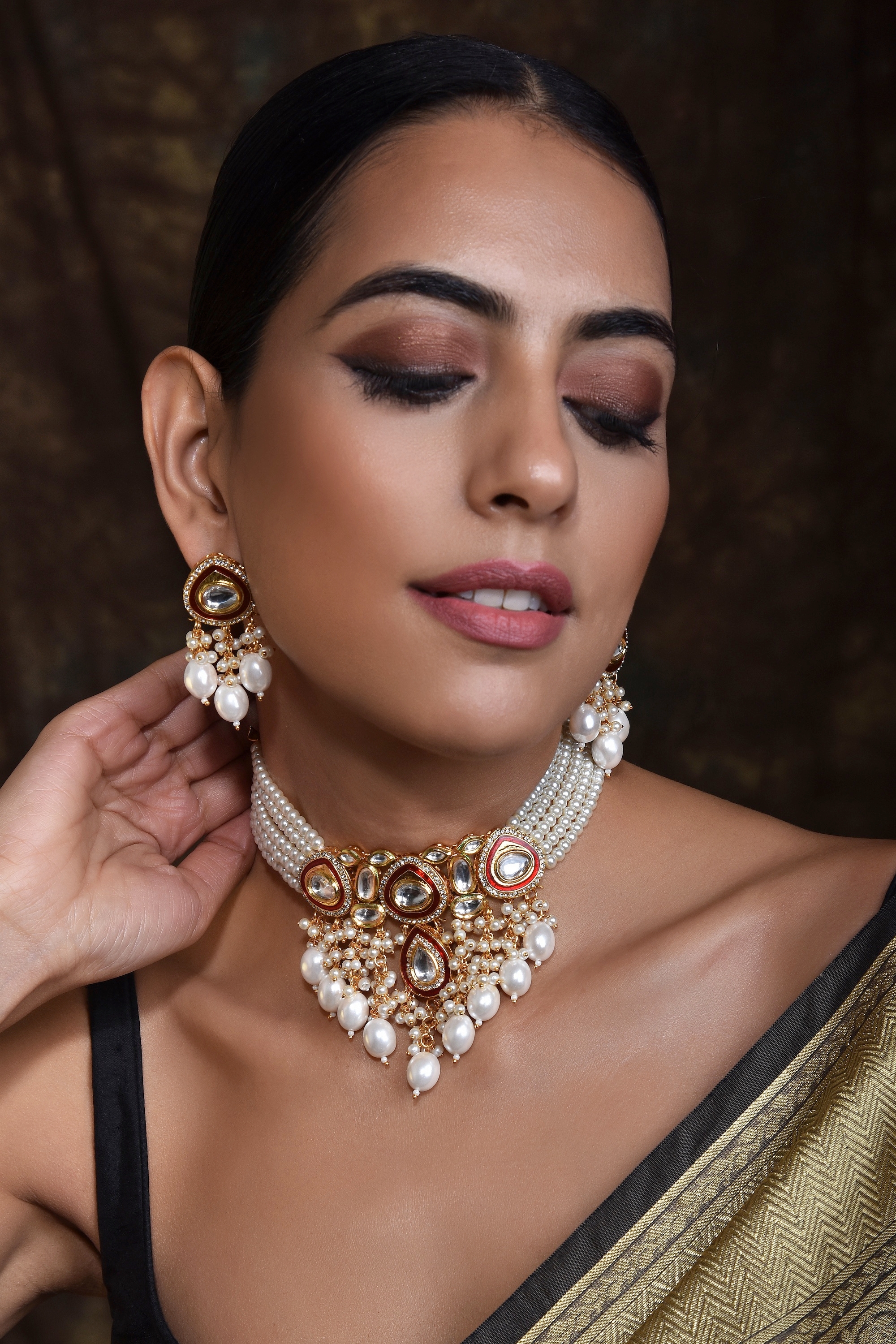 Golden Kach Pearl Choker Latest Bollywood Style Jewellery Set - Charming  Jewelry - 3767537