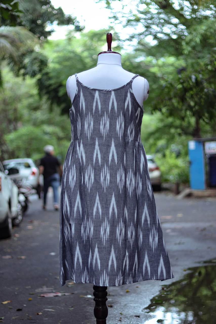 Ikkat Dark Grey