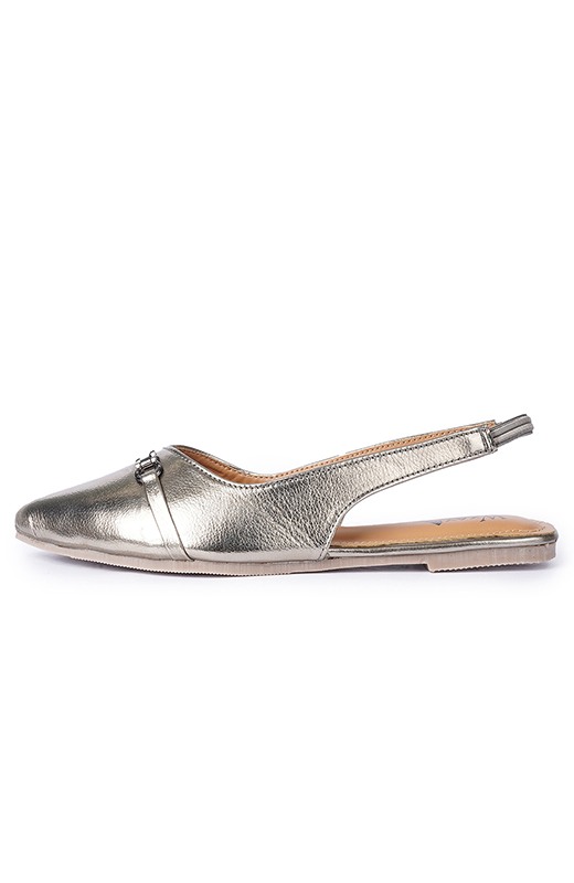 WZAYA
Women Solid Pointed Toe Strappy Mules