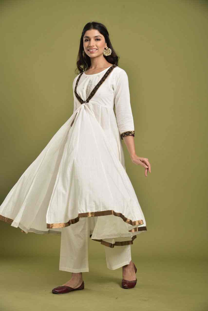 Naksh White Rajputi Kalidar Kurta-Pants (Set of 2)