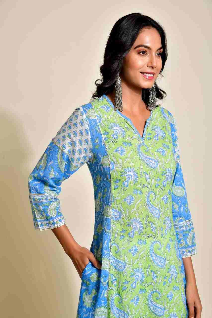 Naksh Green and Blue A-Line Kurta with Pockets