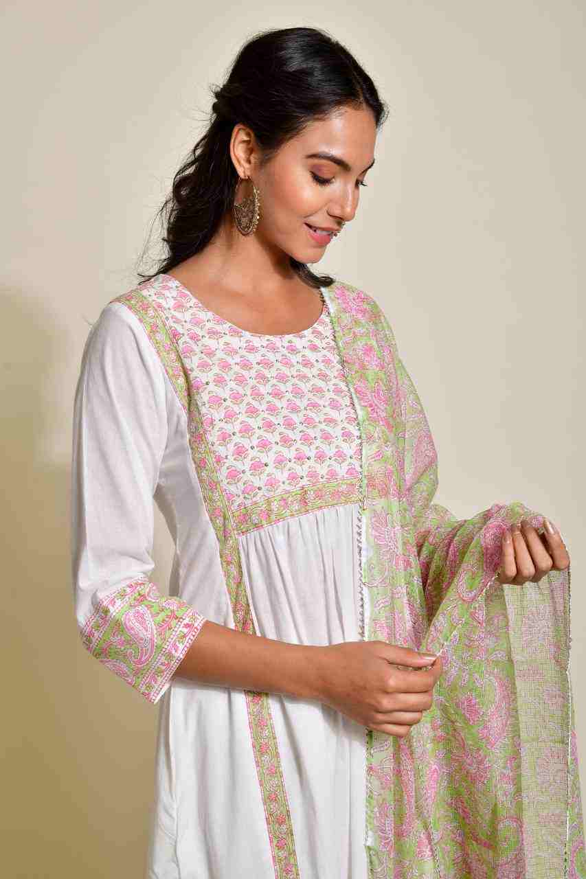 Naksh White and Pink Flared Kurta With Printed Dupatta and Pants (Set Of 3)