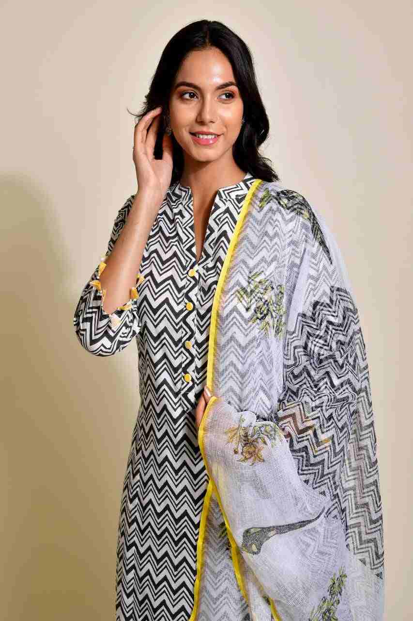 Naksh Black and White Zigzag Print Kurta and Dupatta (Set of 2) mohan