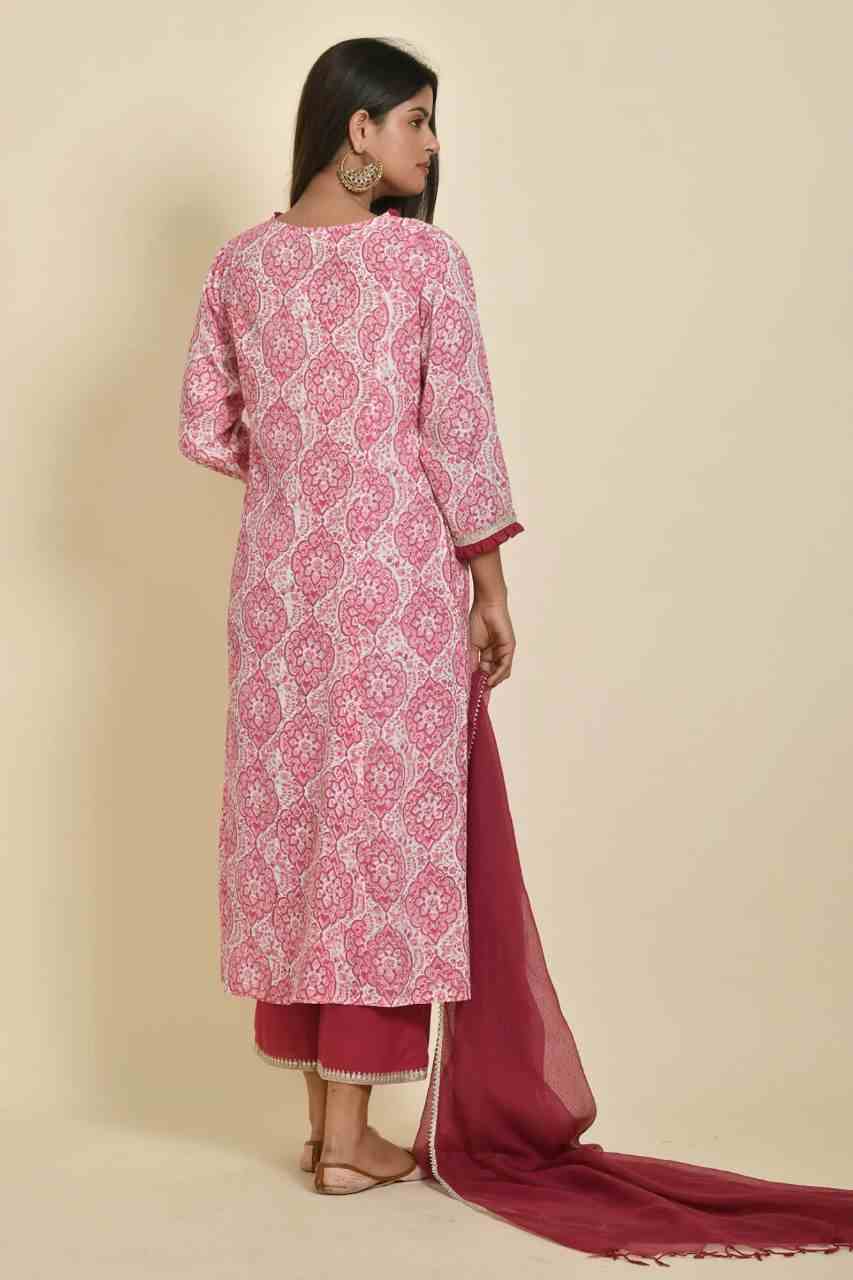 Naksh Magenta Pink Muslin Gathered Kurta with Pants And Dupatta (Set of 3)