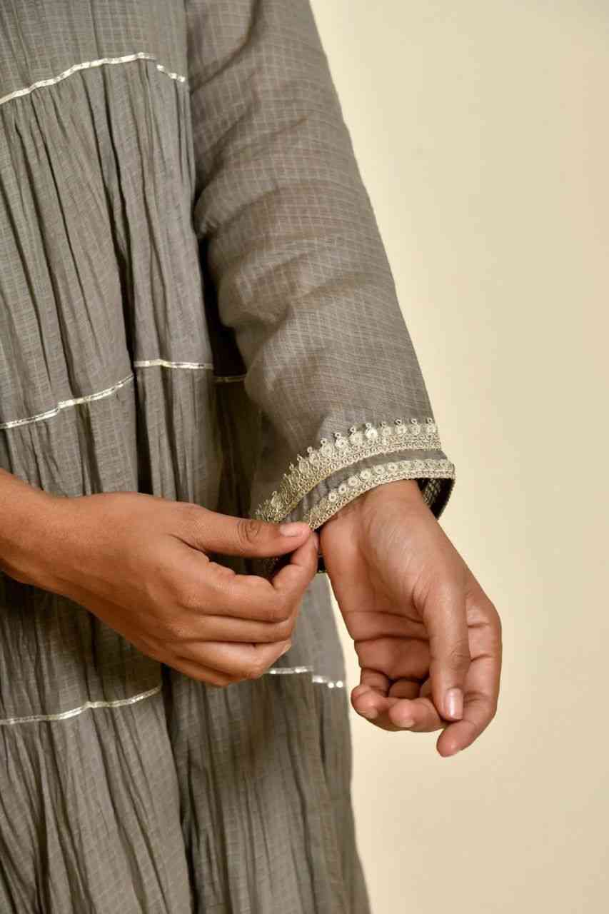 Naksh Grey Solid Cotton Doriya Tiered Kurta With Dupatta and Pants (Set of 3)