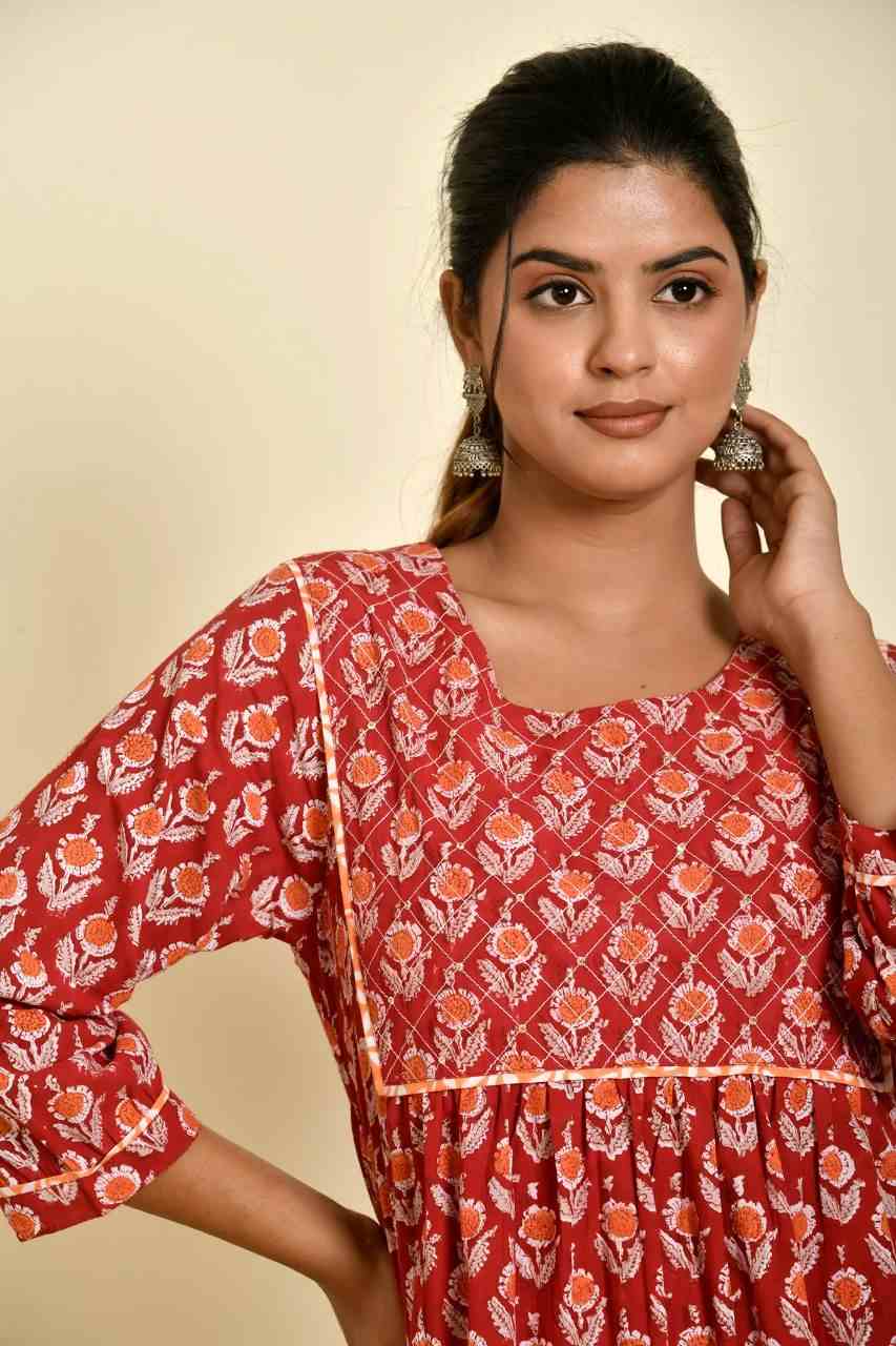 Naksh Red And Orange Butti Printed Gathered Kurta