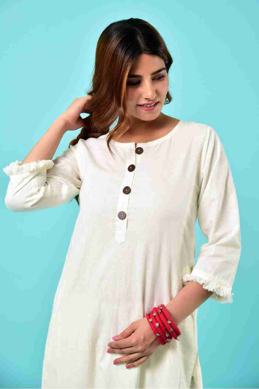 Naksh White Co-ordinated Kurta and Pants ( Set of 2 )