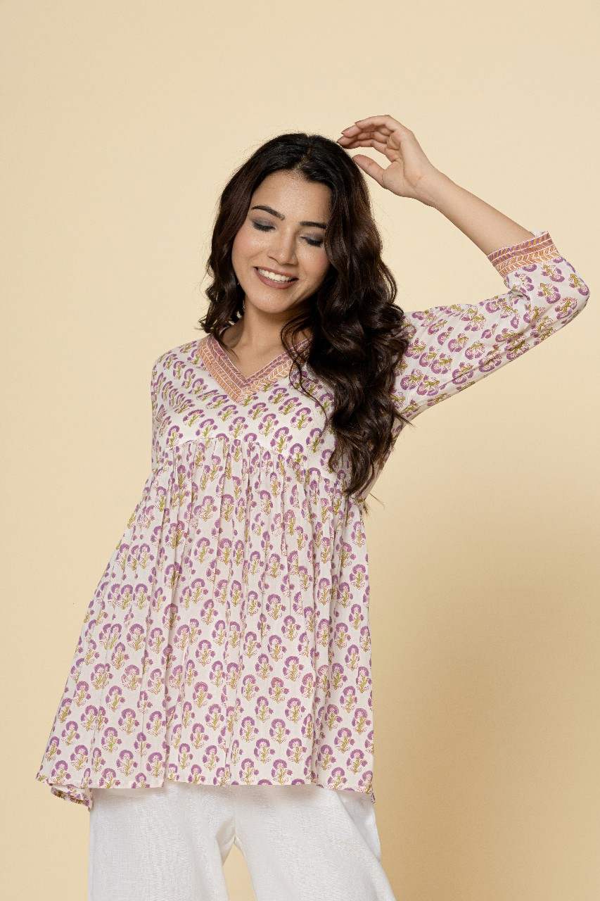 Naksh White Purple Booti Printed Gathered Kurti