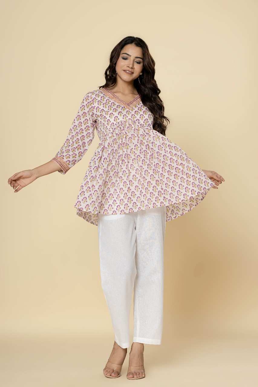 Naksh White Purple Booti Printed Gathered Kurti
