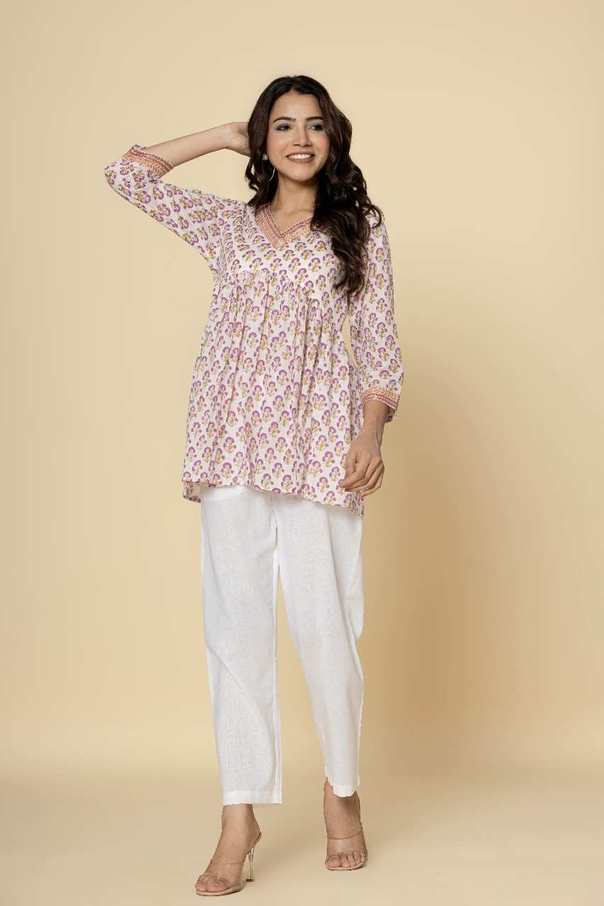 Naksh White Purple Booti Printed Gathered Kurti