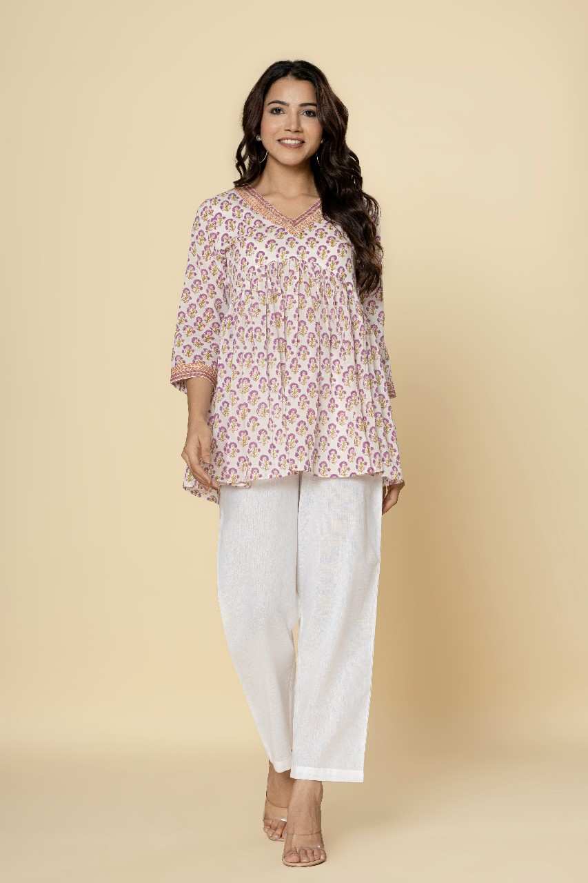 Naksh White Purple Booti Printed Gathered Kurti