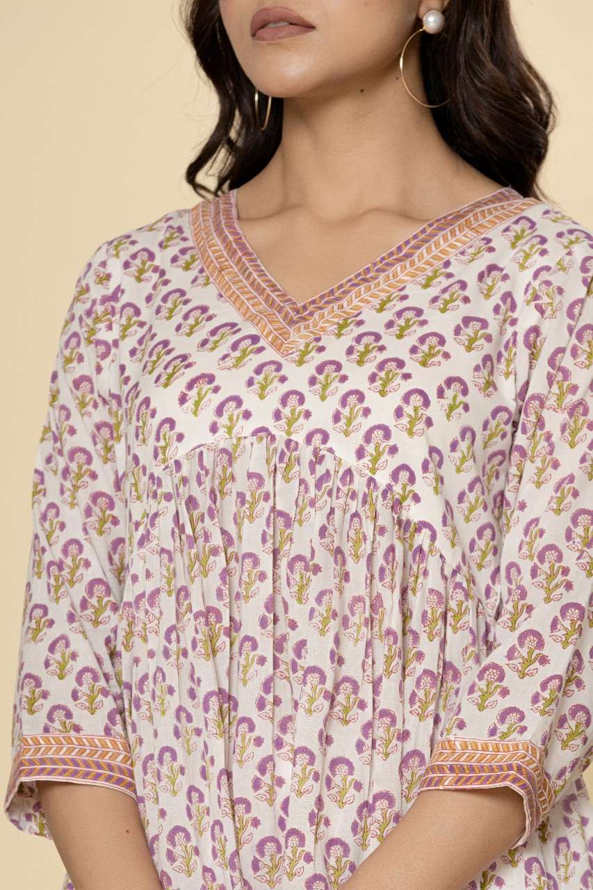 Naksh White Purple Booti Printed Gathered Kurti