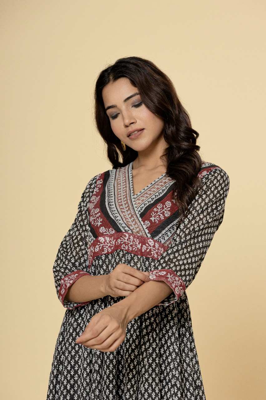 Naksh Black And White Kalidar Kurta With Pants(Set of 2)